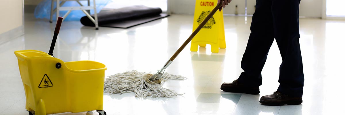 Benefits of Using Mop Bucket for Cleaning